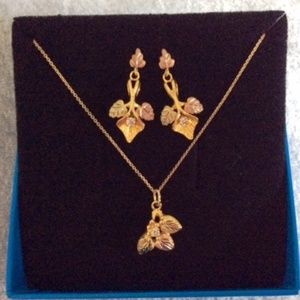 Black Hills Gold Diamond Pendant & Earrings
